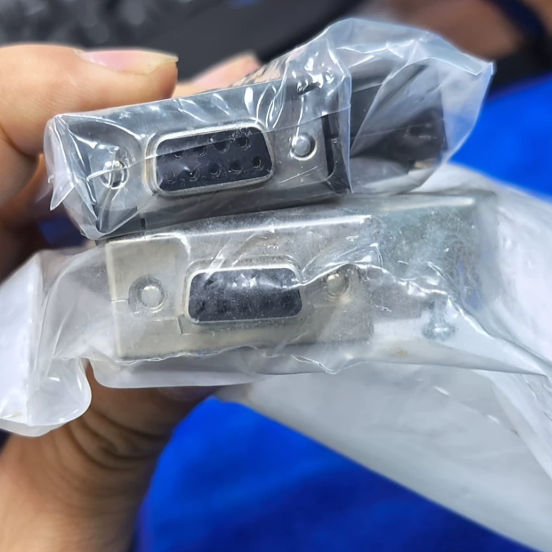 Genuine Atlas Copco part 1088001727 - Controller Communication Module Connector for Atlas Copco Elektronikon Compressor
