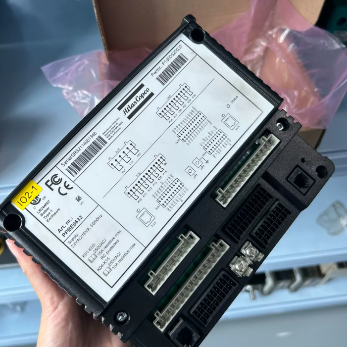 Genuine Elektronikon Mk5 I/O2 Expansion Module for Atlas Copco Air Compressor GA200 1900520033, front view, white background